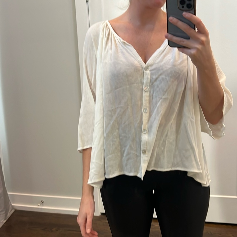 Gauze V neck blouse